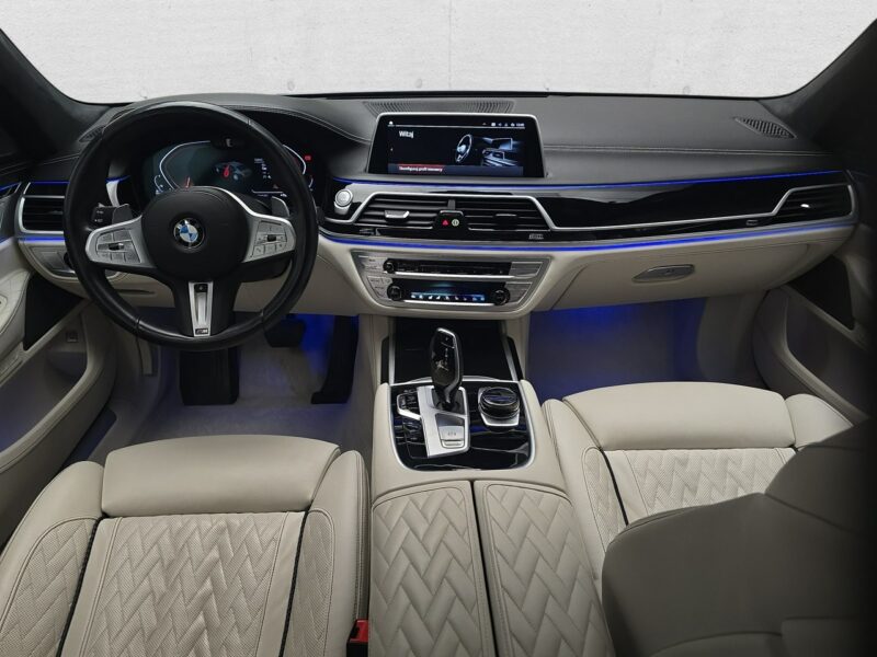BMW 740 G11/12 (2015-2022)