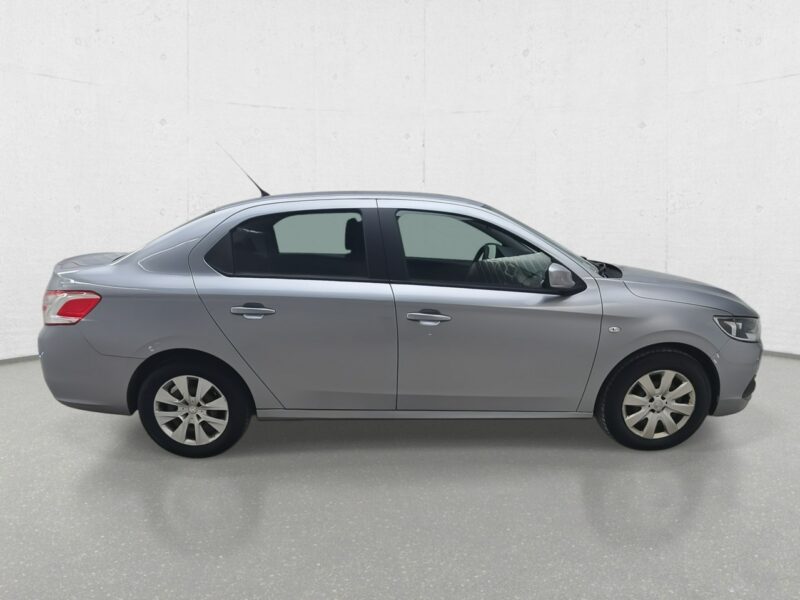 Peugeot 301