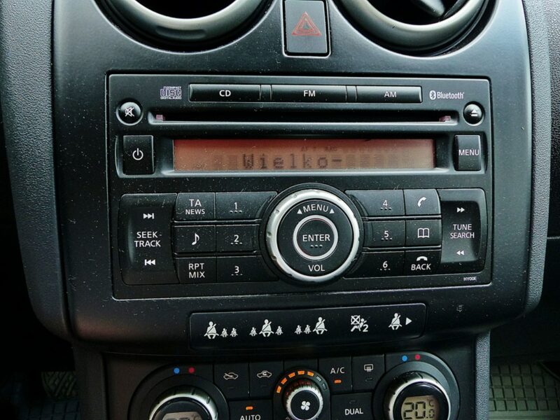 Nissan Qashqai 2.0 dCi*Tekna*Climatronic*Alu*Pełna Elektryka*Dobry Stan*ZOBACZ!!! I (2007-2013)