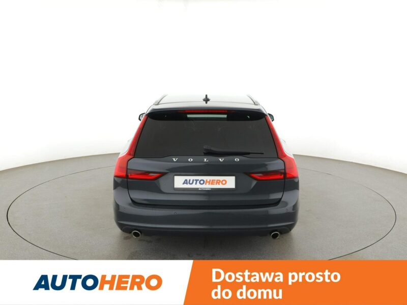 Volvo V90 automat full LED skóra navi el. sterowane i grzane fotele czujniki par