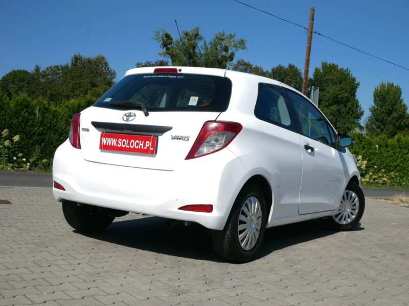 Toyota Yaris 1.4 D-4D 90KM [Eu5] 1 właściciel od 7 lat - Klima + Opony Zima III (2011-2019)