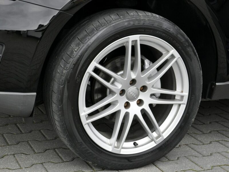 Audi Q5 2,0TDi 143KM*Quattro*MMi*Navi*Model2011*Serwis*Alu*DVD 8R (2008-)
