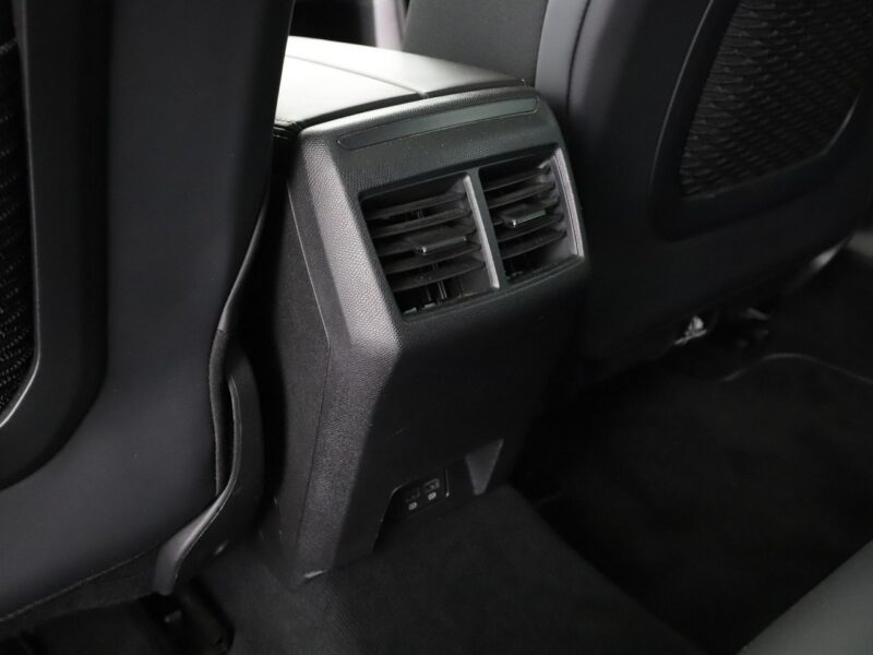 Peugeot 508 GT Line skóra/alcantra full LED panorama kamery II (2018-)