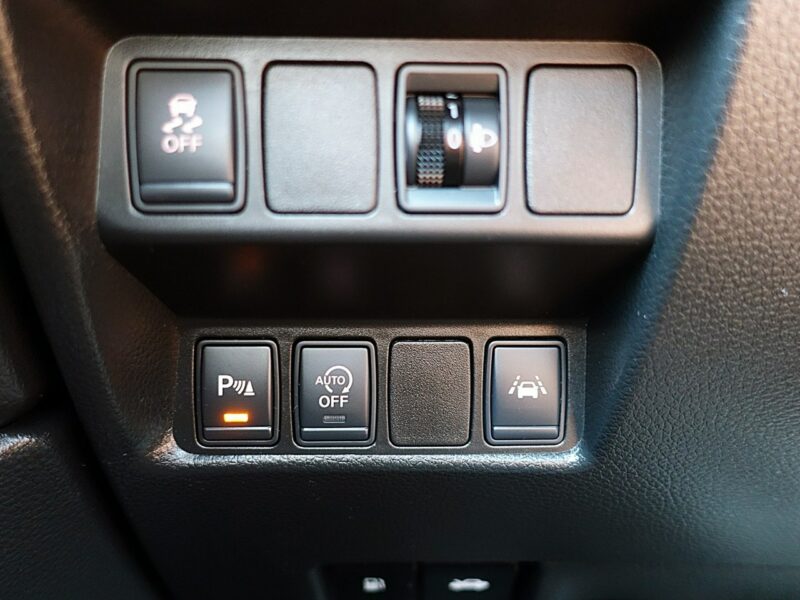 Nissan Qashqai TYLKO 71TYŚ KM PANORAMA+LED+NAVI+Kamera360 SERWIS GWAR. KRAJOWY BEZWYP II (2013-2021)