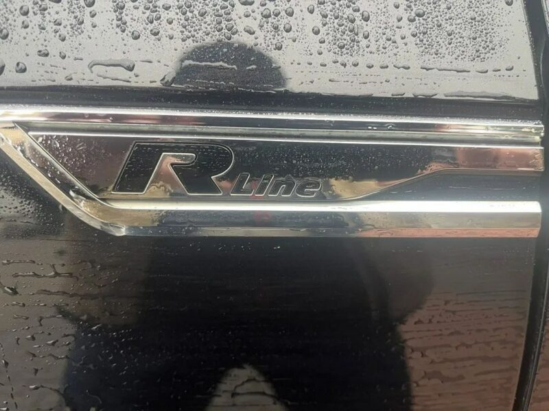 Volkswagen Touareg R-line III (2018-)