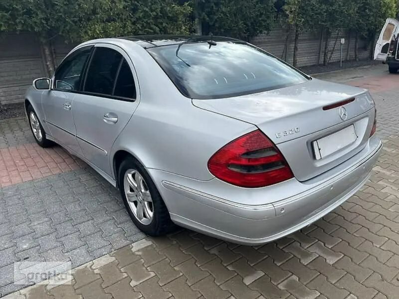 Mercedes E 320 320 Avantgarde W211 (2002-2009)
