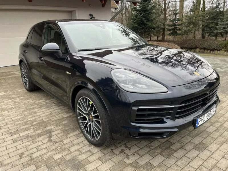 Porsche Cayenne Hybrid III(2017-)