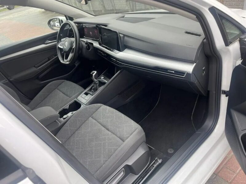 Volkswagen Golf VIII (2020-)