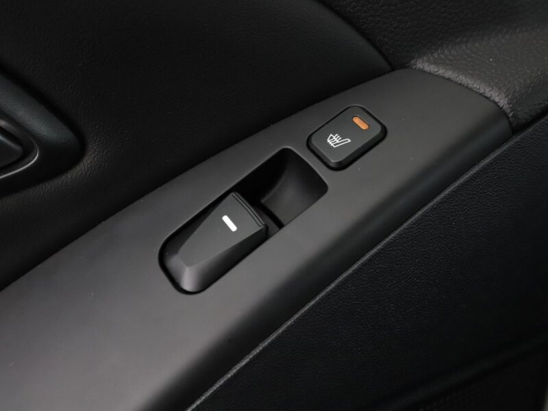 Hyundai ix35 półskóra LED klima auto grzane fotele czujniki parkowania