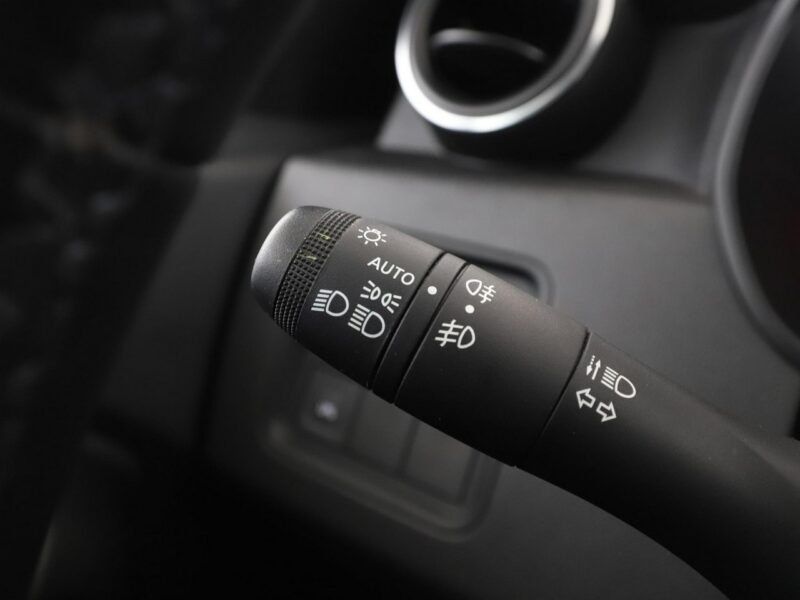 Dacia Duster LPG klimatyzacja LED czujniki parkowania hak II (2017-2024)
