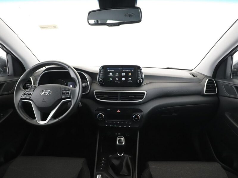 Hyundai Tucson PDC klima auto grzane fotele navi bluetooth III (2015-2020)