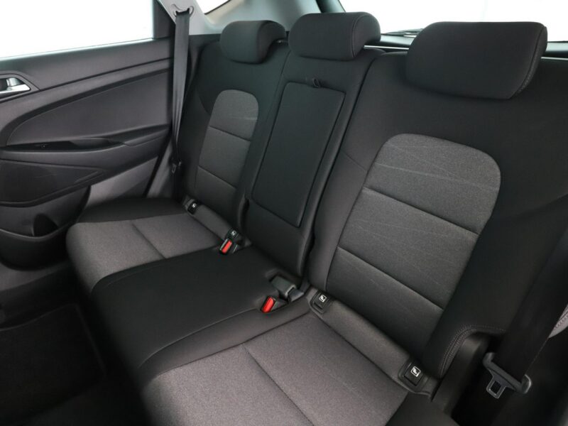 Hyundai Tucson PDC klima auto grzane fotele navi bluetooth III (2015-2020)
