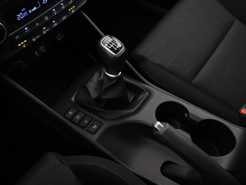 Hyundai Tucson PDC klima auto grzane fotele navi bluetooth III (2015-2020)