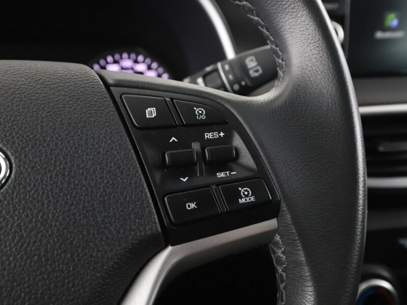 Hyundai Tucson PDC klima auto grzane fotele navi bluetooth III (2015-2020)