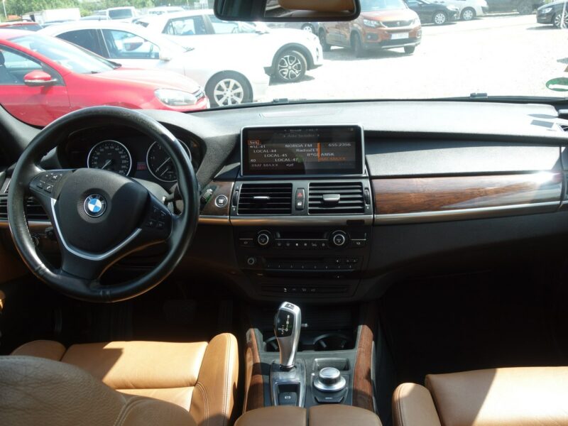 BMW X5 BMW X5 E70 (2006-2013)