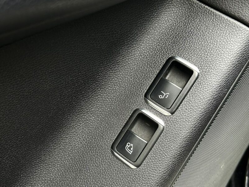 Mercedes GLE 350 Salon PL FV23% Pneumat HUD Wentyle Masaż El.klapa El.fotele Kamery 360 W166 (2015-2019)