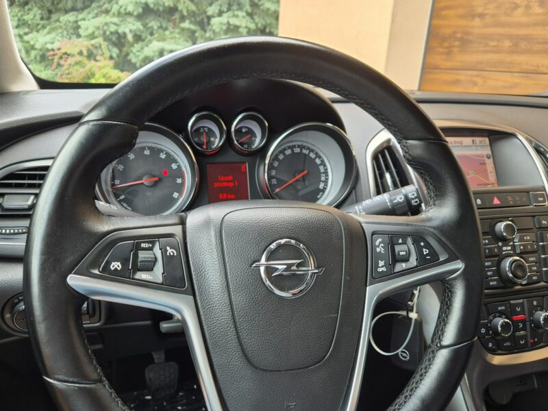 Opel Astra 1.6T 180KM, Piękna- Ksenony, Navi, Półskóra, Sport, Chromy J (2009-2019)