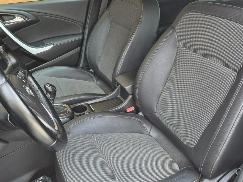 Opel Astra 1.6T 180KM, Piękna- Ksenony, Navi, Półskóra, Sport, Chromy J (2009-2019)