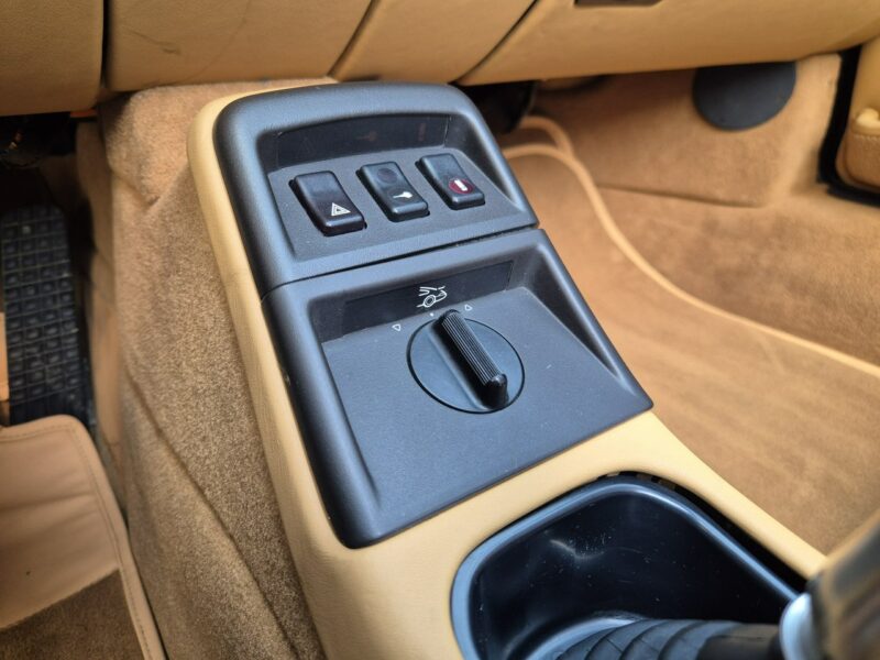 Porsche 911 Carrera 2 Cabrio. Po odbudowie. Nowe wnętrze. 964 (1989-1994)