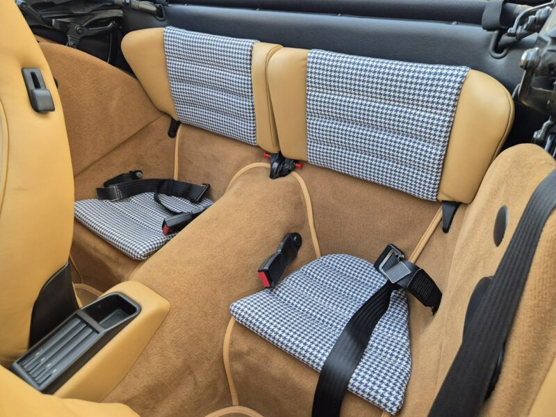 Porsche 911 Carrera 2 Cabrio. Po odbudowie. Nowe wnętrze. 964 (1989-1994)