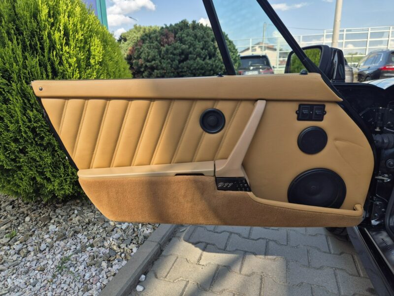 Porsche 911 Carrera 2 Cabrio. Po odbudowie. Nowe wnętrze. 964 (1989-1994)