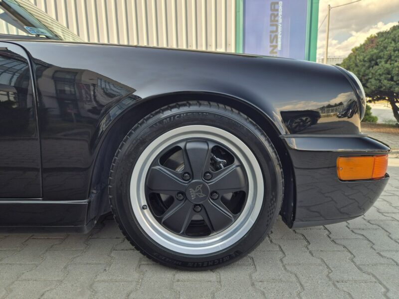 Porsche 911 Carrera 2 Cabrio. Po odbudowie. Nowe wnętrze. 964 (1989-1994)