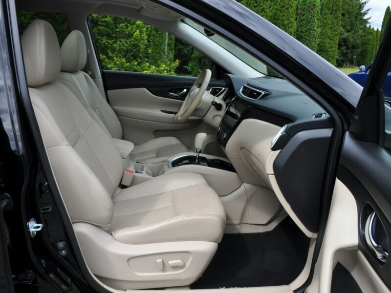 Nissan X-Trail 2.0dCi(130KM)*Bi-Xenon*Led*Navi*Kamera*Skóry*Panorama*BLS*Alu19"FULL III (2014-2021)