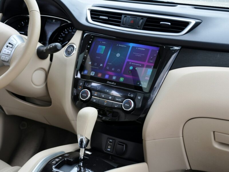 Nissan X-Trail 2.0dCi(130KM)*Bi-Xenon*Led*Navi*Kamera*Skóry*Panorama*BLS*Alu19"FULL III (2014-2021)