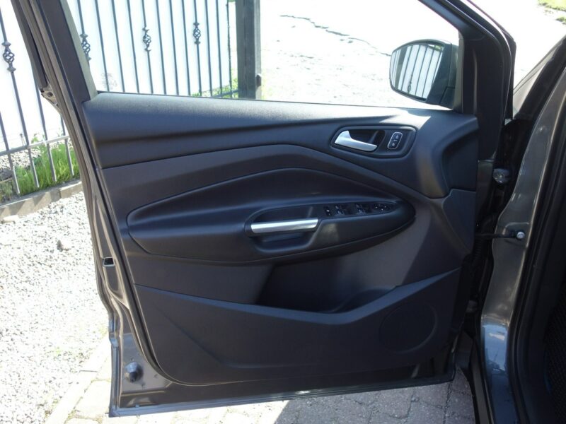 Ford Kuga FORD KUGA III (2019-)