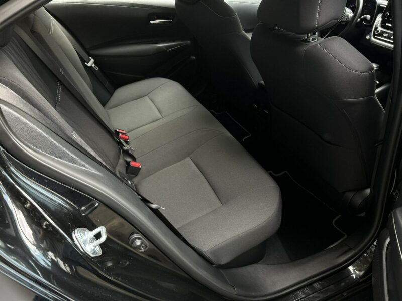 Toyota Corolla 1.8 Hybrid 122KM COMFORT TECH, salon Polska, gwarancja, FV23% Seria E16 (2012-)