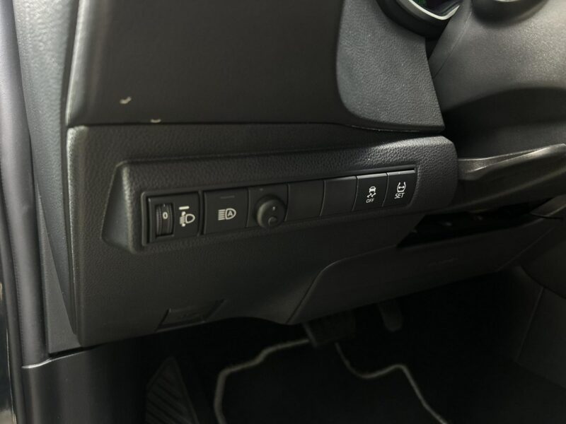 Toyota Corolla 1.8 Hybrid 122KM COMFORT TECH, salon Polska, gwarancja, FV23% Seria E16 (2012-)