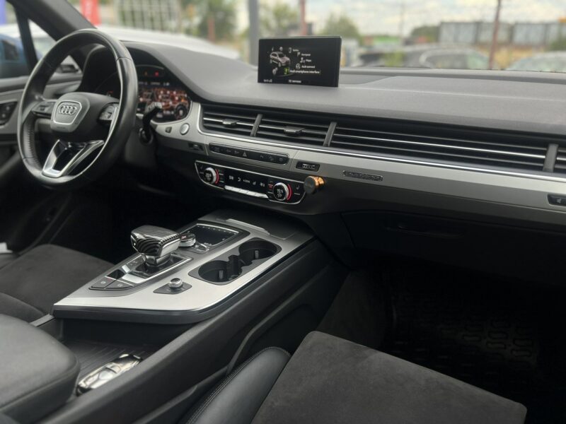 Audi Q7 Salon Polska Poleasingowy II właściciel ASO VAT 23% Bezwypadkowy III (2015-)