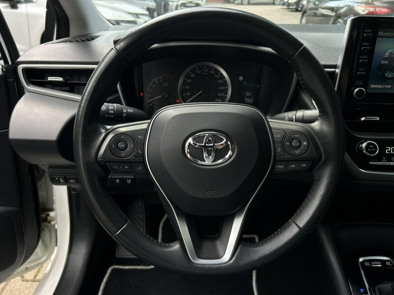 Toyota Corolla 1.8 Hybrid 122KM COMFORT, salon Polska, gwarancja, FV23% Seria E16 (2012-)