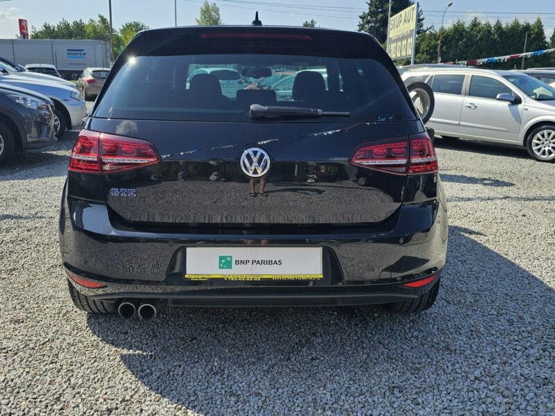 Volkswagen Golf GTE * DSG * Niski Udok.Przebieg* 1,4 BENZ + EE * 150KM * GWARANCJA VII (2012-)