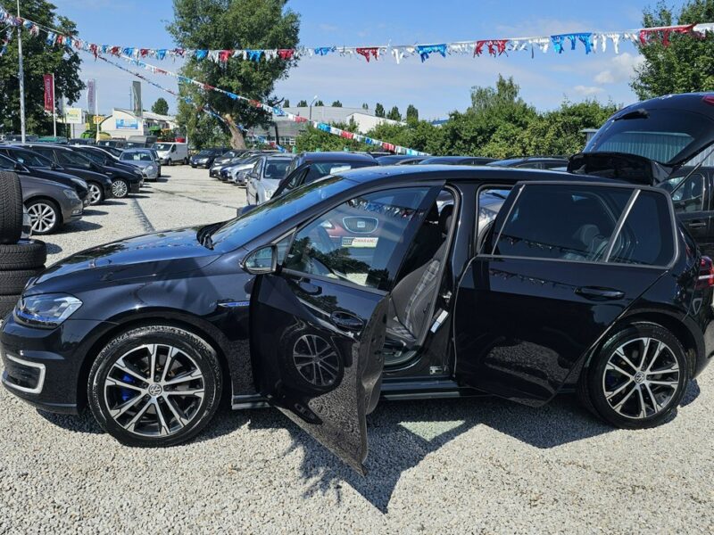 Volkswagen Golf GTE * DSG * Niski Udok.Przebieg* 1,4 BENZ + EE * 150KM * GWARANCJA VII (2012-)