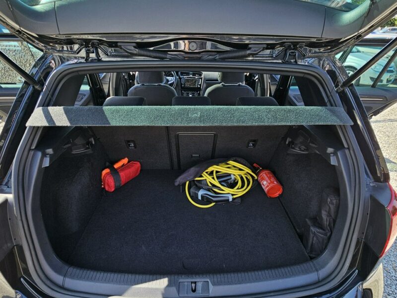 Volkswagen Golf GTE * DSG * Niski Udok.Przebieg* 1,4 BENZ + EE * 150KM * GWARANCJA VII (2012-)