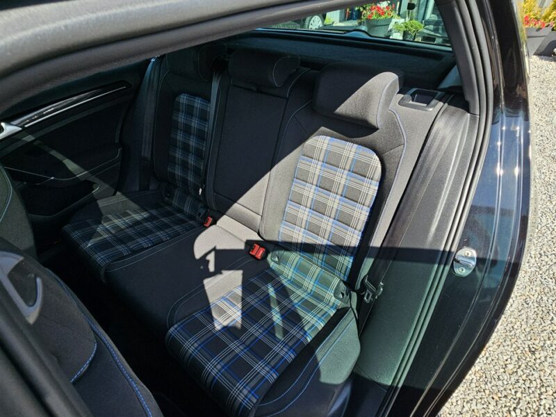 Volkswagen Golf GTE * DSG * Niski Udok.Przebieg* 1,4 BENZ + EE * 150KM * GWARANCJA VII (2012-)