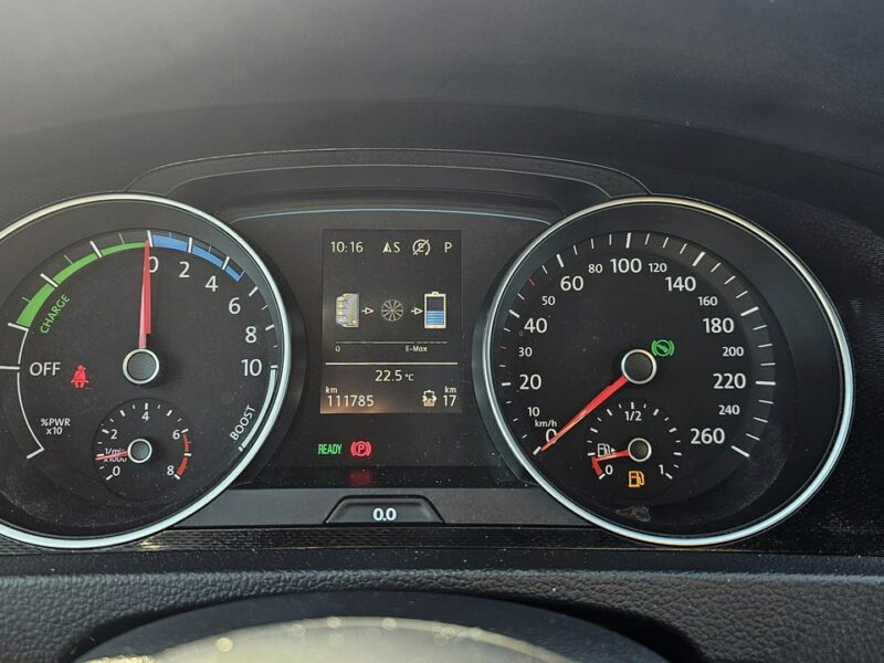 Volkswagen Golf GTE * DSG * Niski Udok.Przebieg* 1,4 BENZ + EE * 150KM * GWARANCJA VII (2012-)