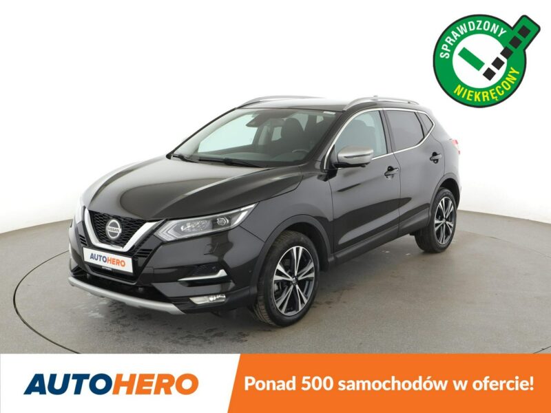 Nissan Qashqai panorama navi klima auto LED kamera i czujniki parkowania grzane fotel II (2013-2021)