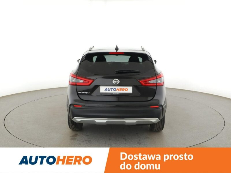 Nissan Qashqai panorama navi klima auto LED kamera i czujniki parkowania grzane fotel II (2013-2021)