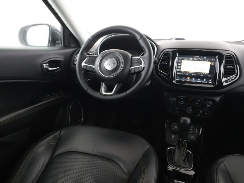 Jeep Compass 4x4 automat skóra navi kamera i czujniki parkowania II (2016-)