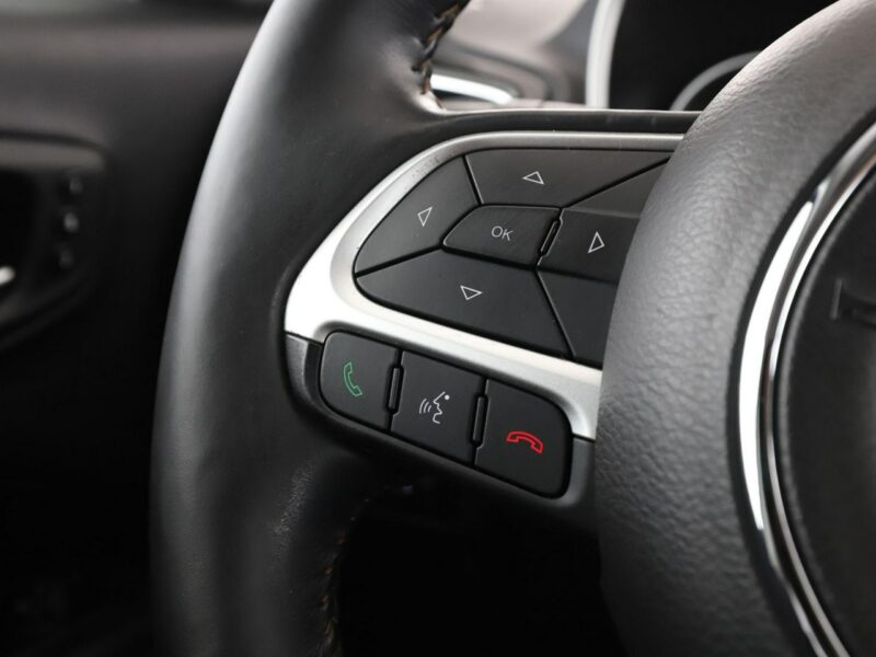 Jeep Compass 4x4 automat skóra navi kamera i czujniki parkowania II (2016-)