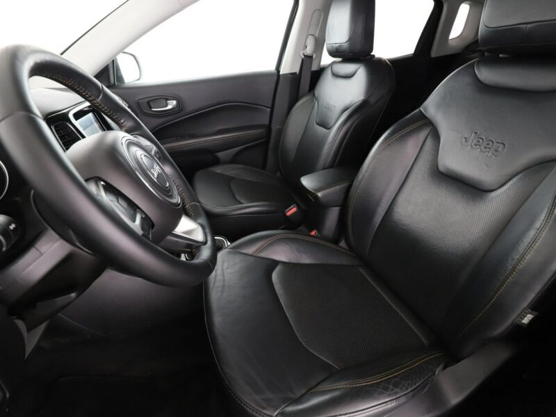 Jeep Compass 4x4 automat skóra navi kamera i czujniki parkowania II (2016-)