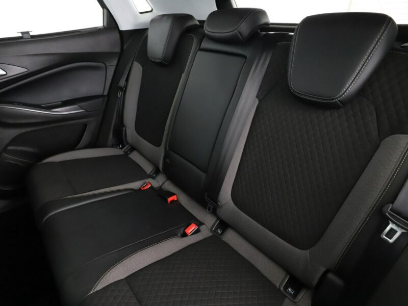 Opel Grandland X FV23 INNOVATION Automat Klimatronik Navi Tempomat Grzane Fotele Kam360
