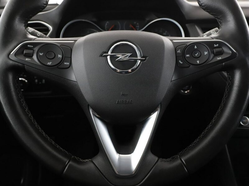 Opel Grandland X FV23 INNOVATION Automat Klimatronik Navi Tempomat Grzane Fotele Kam360
