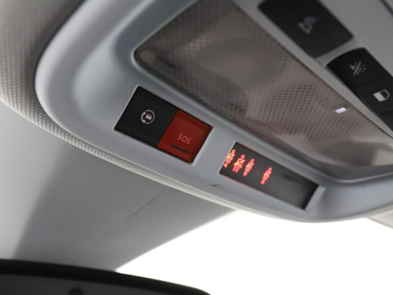 Opel Grandland X FV23 INNOVATION Automat Klimatronik Navi Tempomat Grzane Fotele Kam360