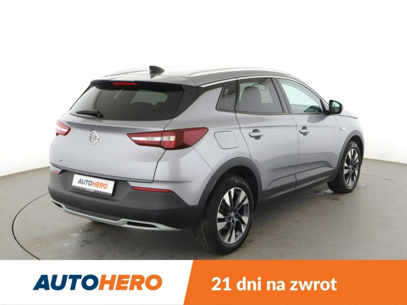 Opel Grandland X FV23 INNOVATION Automat Klimatronik Navi Tempomat Grzane Fotele Kam360