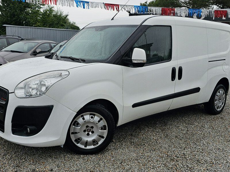 Fiat Doblo 2,0Multijet 136 KM,HAK, Cargo MAXI * Gwarancja / Zamiana! Automi-x.pl II (2009-)