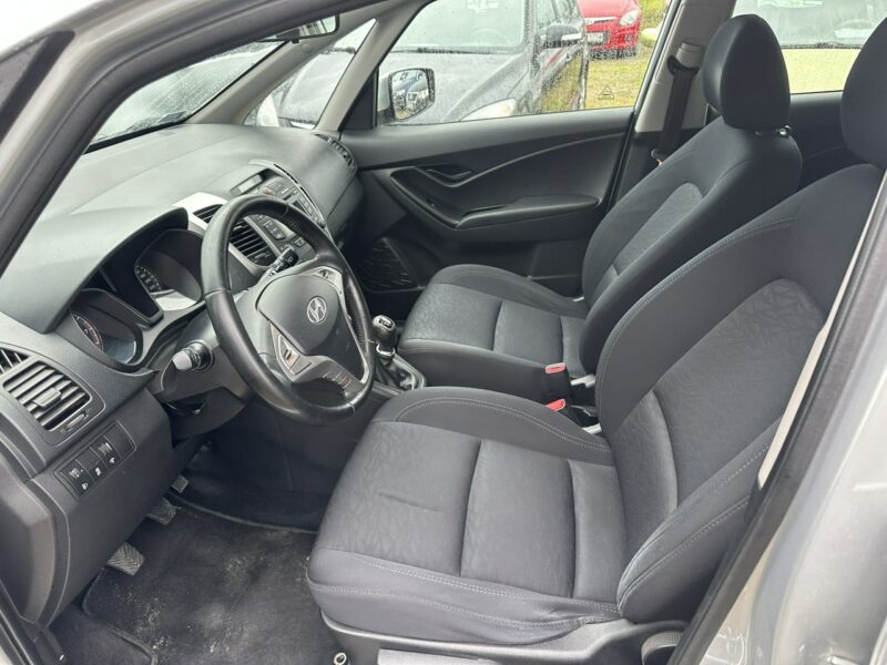 Hyundai ix20 LPG, 1,6, polski salon, 2 wł, niski przebieg, drugie koła, klimatronik