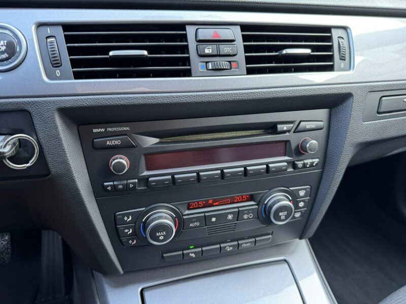 BMW 320 d / xDrive / Lift / 2.0 / 177km / Bogate wyposażenie / Super Stan !!! E90E91E92E93(2005-2012)
